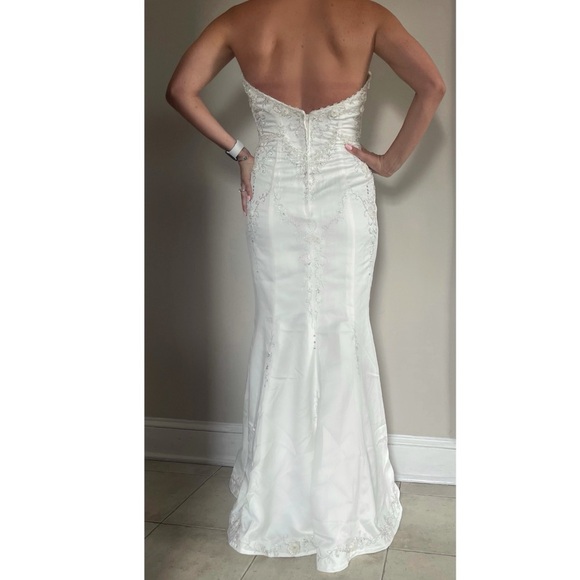 Jovani Bridal Strapless Gown - Picture 4 of 9